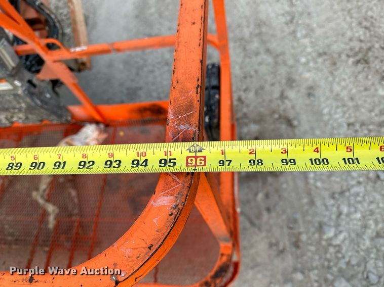 image for item LK9681 2014 JLG 600AJ  boom lift