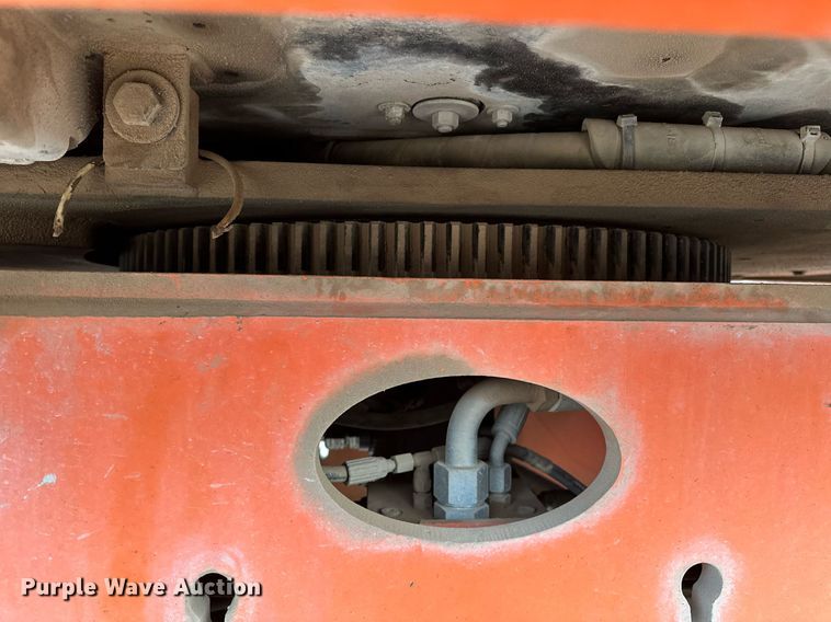 image for item LK9681 2014 JLG 600AJ  boom lift