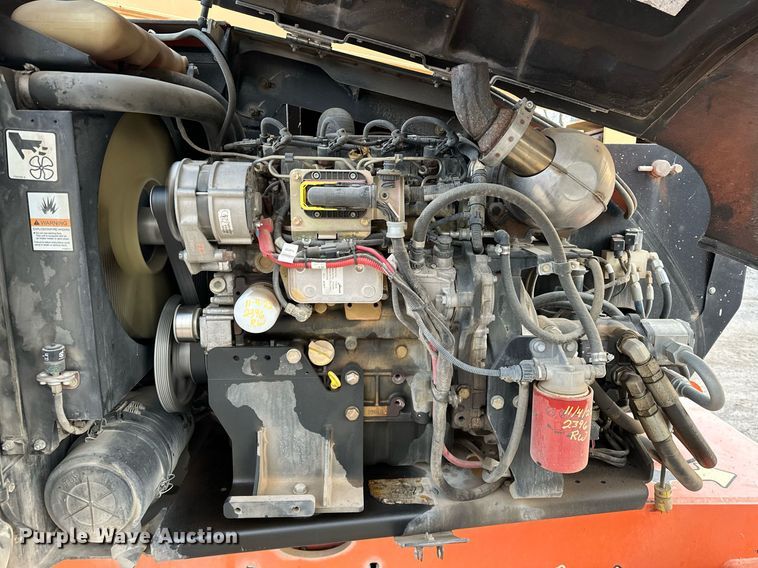 image for item LK9681 2014 JLG 600AJ  boom lift