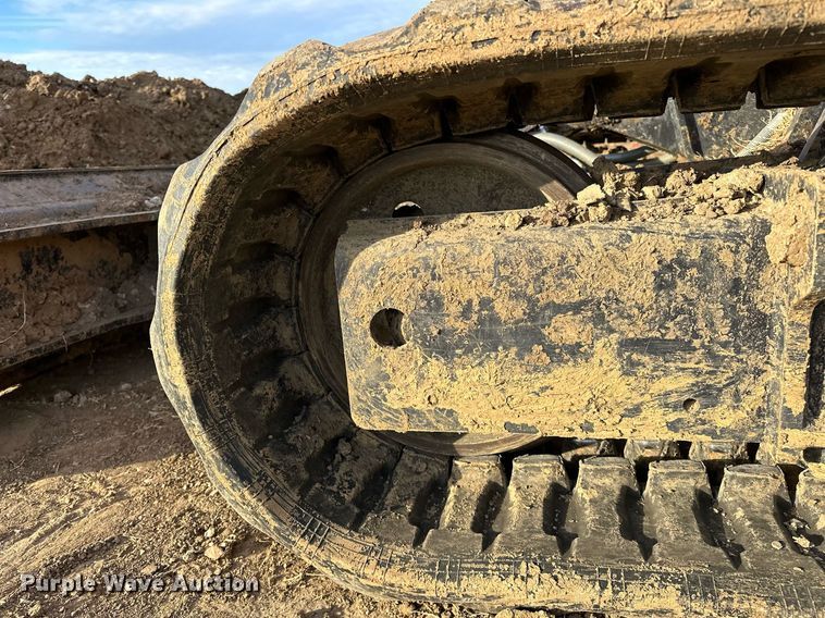 image for item LK9689 2022 Kubota KX080-4S2  mini excavator