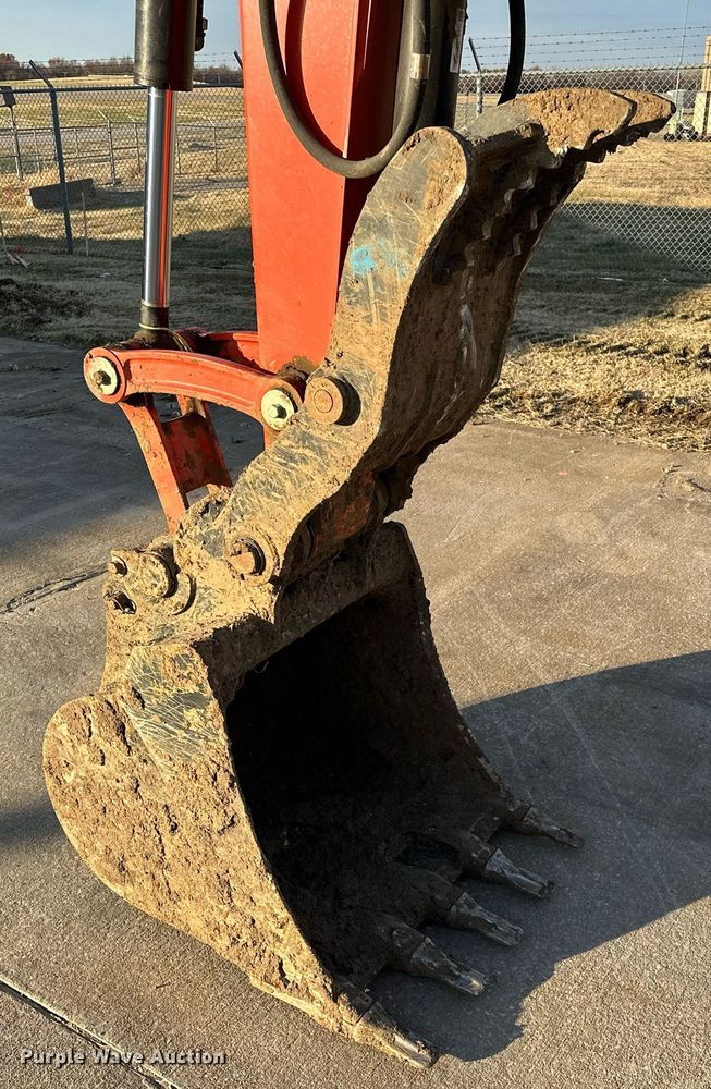 image for item LK9690 2021 Kubota KX080-4S2  mini excavator