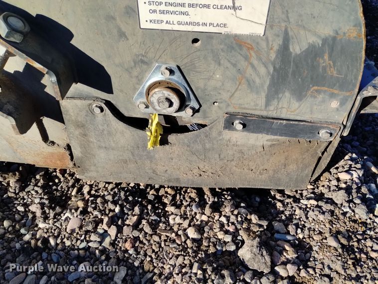 image for item LN9897 2018 Bobcat 72 Sweeper  skid steer sweeper