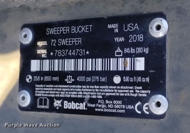 image for item LN9897 2018 Bobcat 72 Sweeper  skid steer sweeper