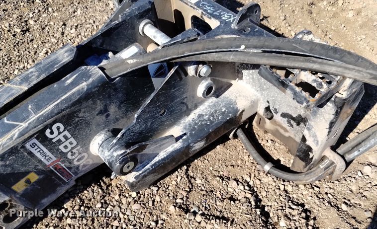 image for item LN9898 Paladin SFB500  skid steer breaker