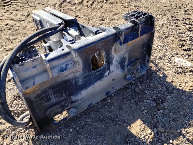 image for item LN9898 Paladin SFB500  skid steer breaker