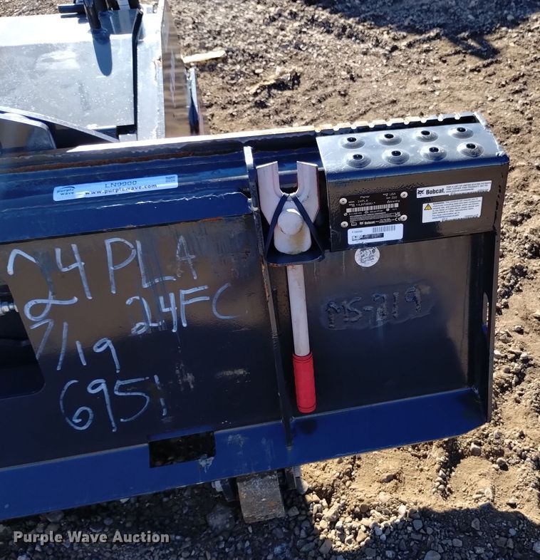 image for item LN9900 2022 Bobcat 24PLA  skid steer cold planer