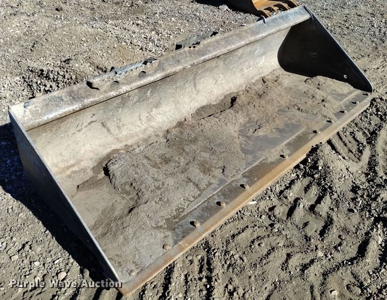 image for item LN9901 Caterpillar 292-9270  skid steer bucket