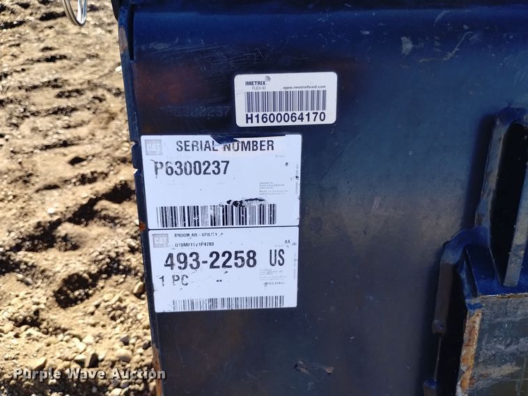 image for item LN9902 2021 Caterpillar BU115  skid steer sweeper