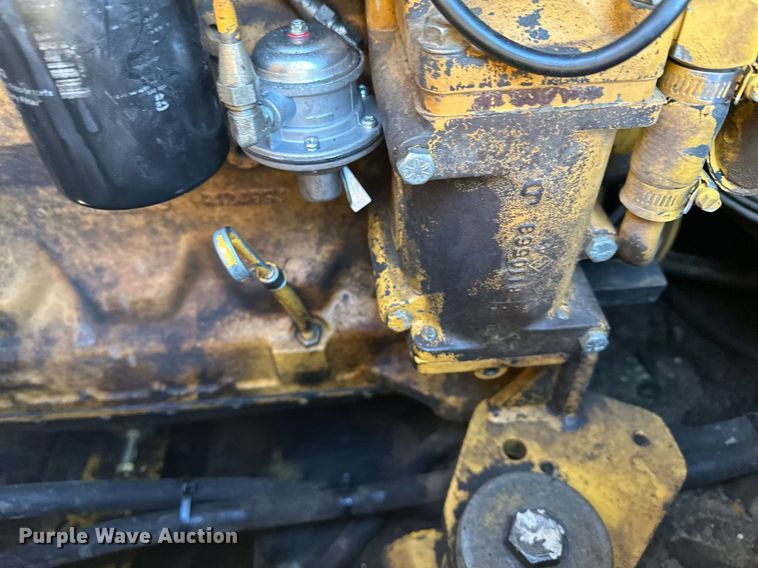 image for item LO9310 1994 John Deere 624G  wheel loader