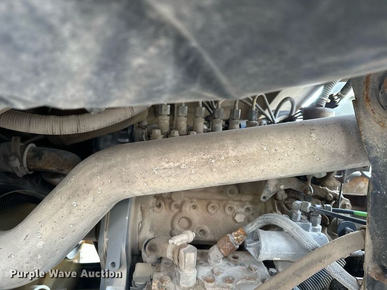 image for item LO9334 1996 Ford CF8000  truck cab and chassis