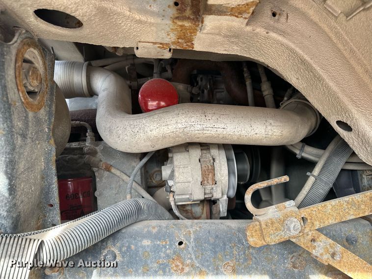 image for item LO9334 1996 Ford CF8000  truck cab and chassis