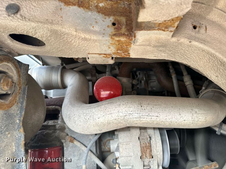 image for item LO9334 1996 Ford CF8000  truck cab and chassis