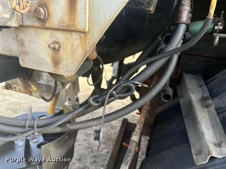 image for item LO9336 2004 Sterling L9500  dump truck