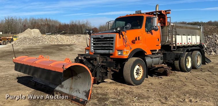 image for item LO9338 2006 Sterling LT  dump truck