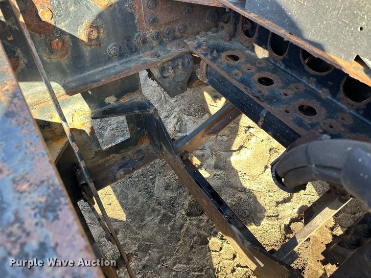 image for item LO9338 2006 Sterling LT  dump truck