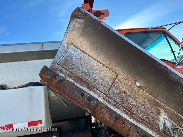 image for item LO9338 2006 Sterling LT  dump truck