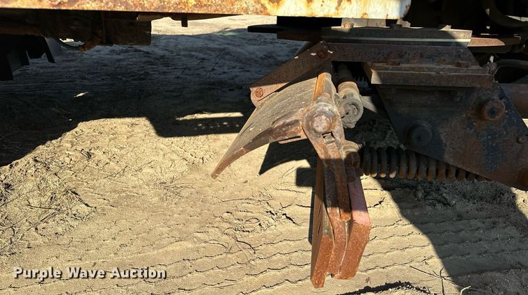 image for item LO9338 2006 Sterling LT  dump truck