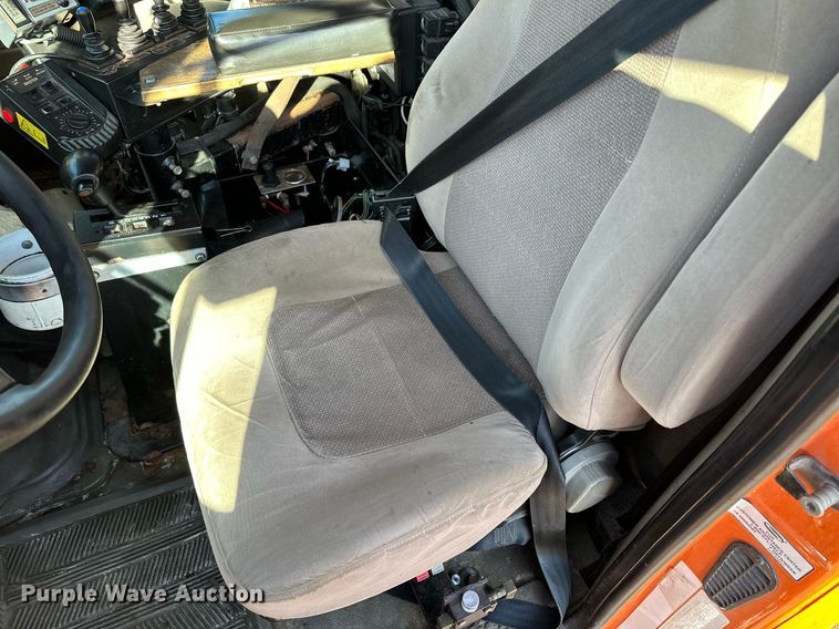 image for item LO9338 2006 Sterling LT  dump truck