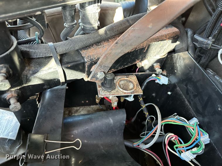 image for item LO9338 2006 Sterling LT  dump truck