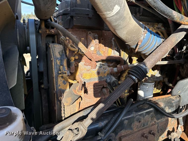 image for item LO9338 2006 Sterling LT  dump truck