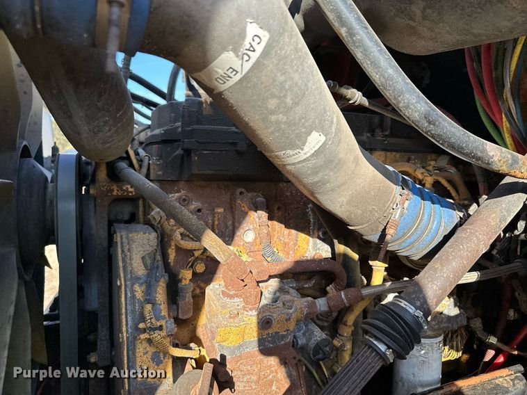 image for item LO9338 2006 Sterling LT  dump truck