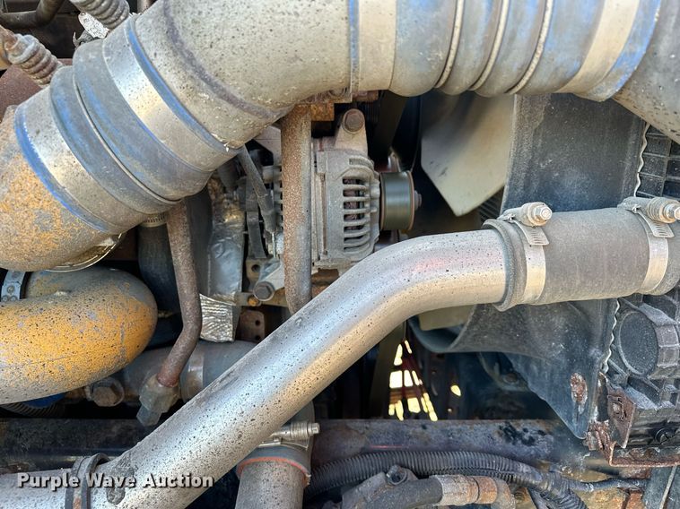 image for item LO9338 2006 Sterling LT  dump truck