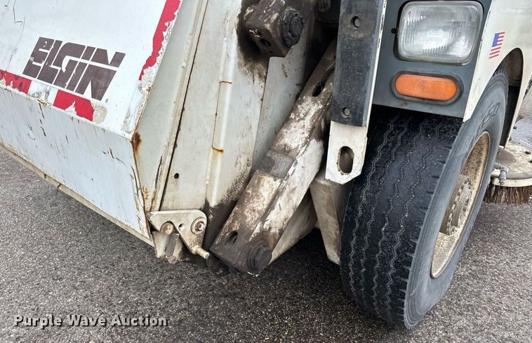 image for item LO9339 1999 Elgin Pellican series SF  sweeper