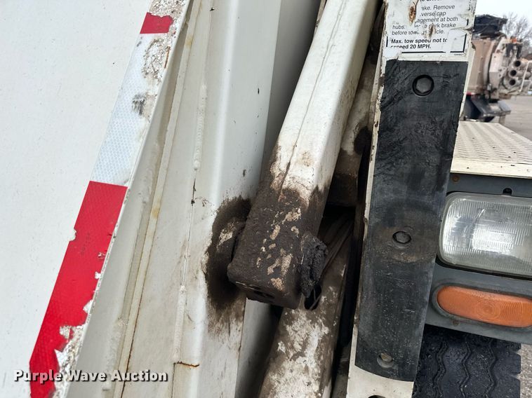 image for item LO9339 1999 Elgin Pellican series SF  sweeper