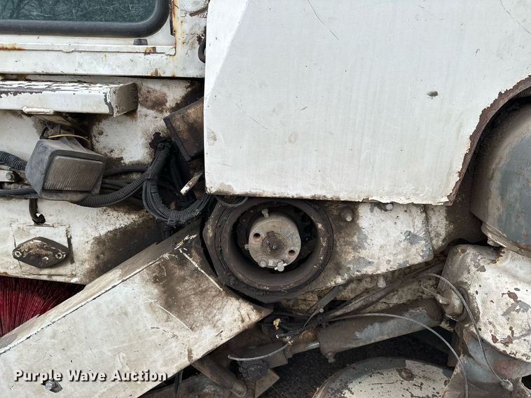 image for item LO9339 1999 Elgin Pellican series SF  sweeper