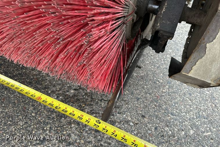 image for item LO9339 1999 Elgin Pellican series SF  sweeper