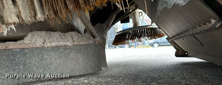 image for item LO9339 1999 Elgin Pellican series SF  sweeper