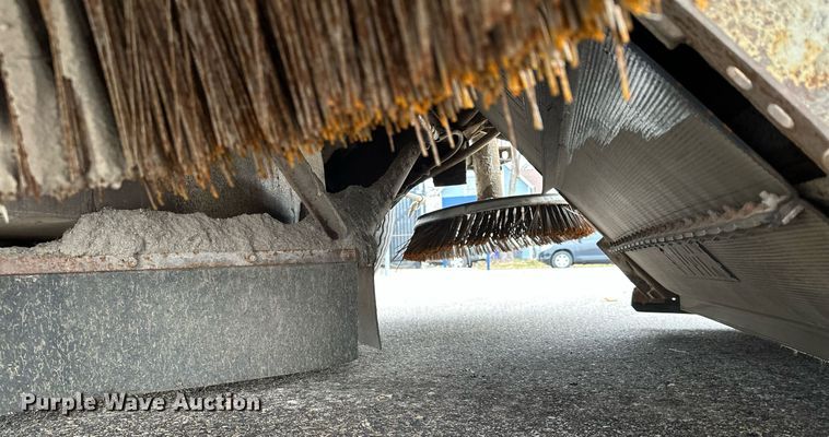 image for item LO9339 1999 Elgin Pellican series SF  sweeper