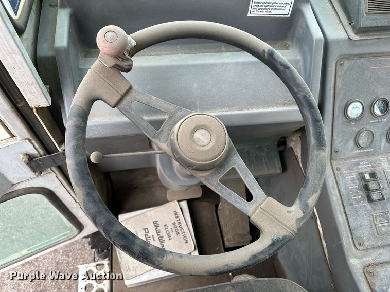 image for item LO9339 1999 Elgin Pellican series SF  sweeper