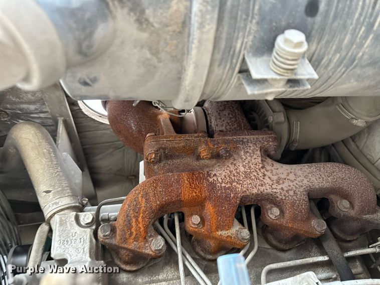 image for item LO9339 1999 Elgin Pellican series SF  sweeper