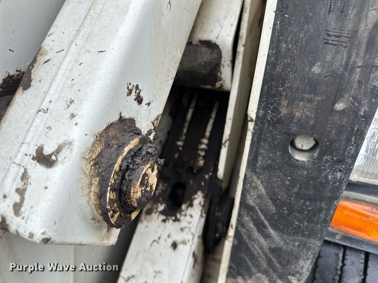 image for item LO9340 1998 Elgin Pellican  sweeper