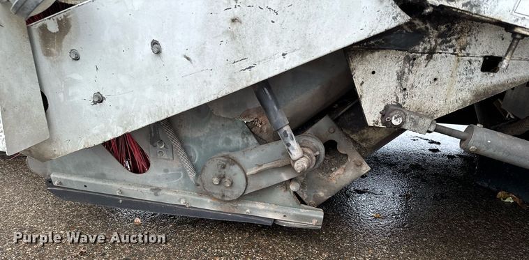 image for item LO9340 1998 Elgin Pellican  sweeper