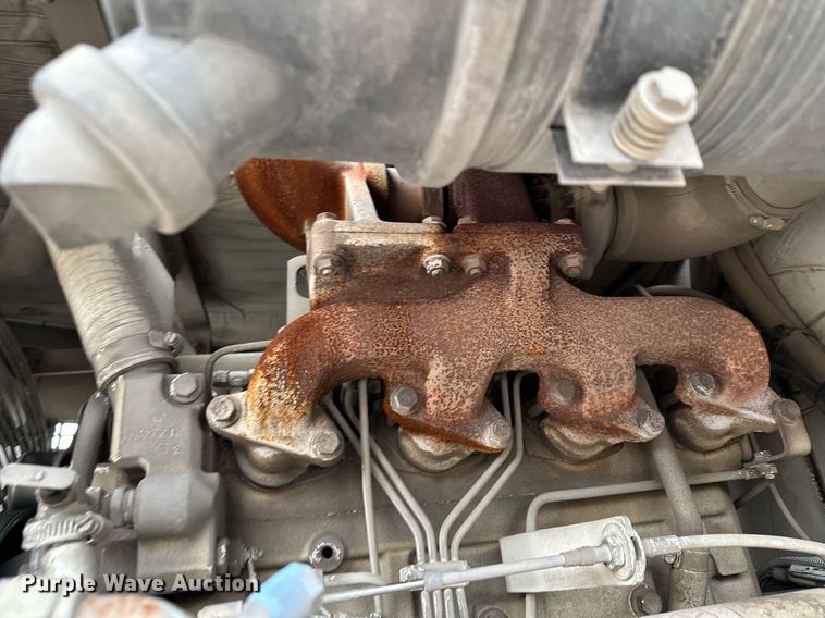 image for item LO9340 1998 Elgin Pellican  sweeper