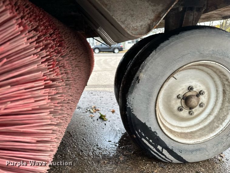 image for item LO9341 2000 Elgin Pelican  sweeper