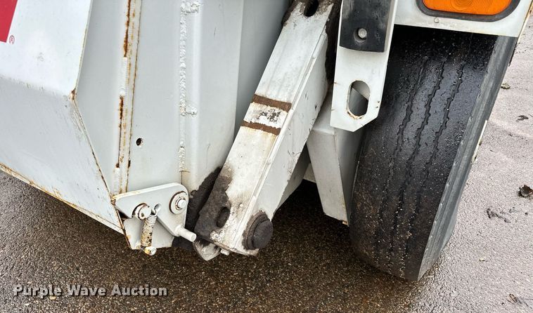 image for item LO9341 2000 Elgin Pelican  sweeper