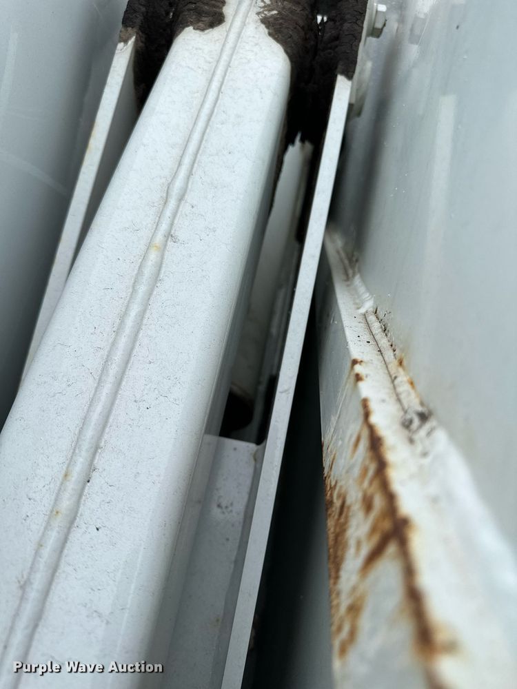 image for item LO9341 2000 Elgin Pelican  sweeper