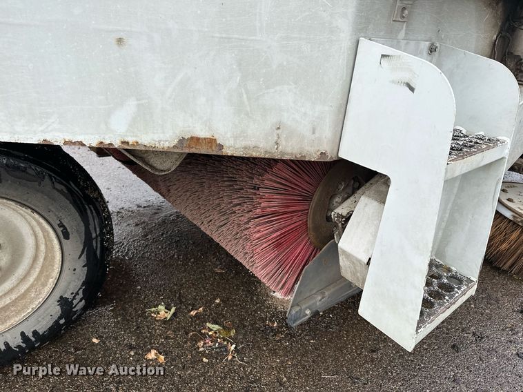 image for item LO9341 2000 Elgin Pelican  sweeper