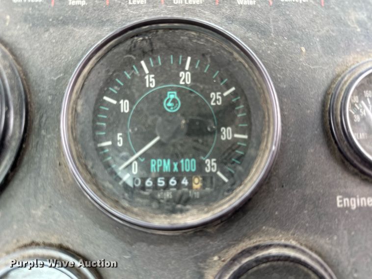 image for item LO9341 2000 Elgin Pelican  sweeper