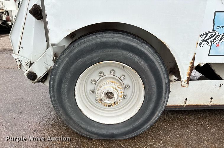 image for item LO9341 2000 Elgin Pelican  sweeper