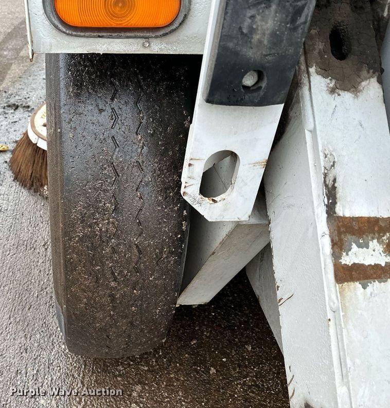 image for item LO9341 2000 Elgin Pelican  sweeper