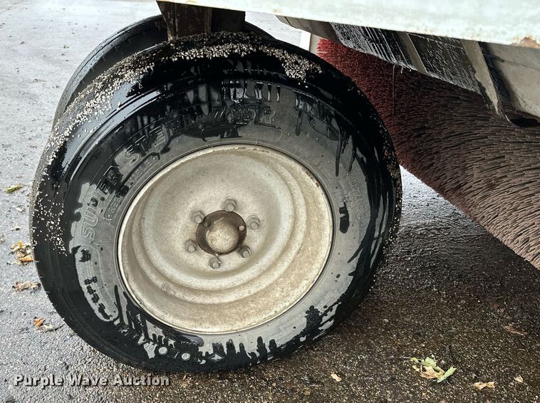 image for item LO9341 2000 Elgin Pelican  sweeper