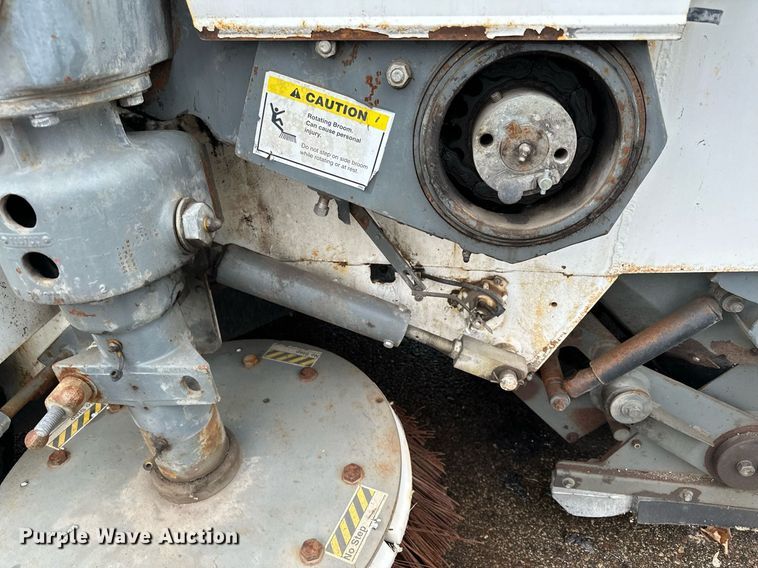 image for item LO9342 2001 Elgin Pellican series SE  sweeper