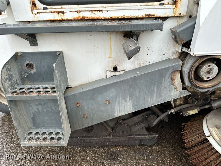 image for item LO9342 2001 Elgin Pellican series SE  sweeper