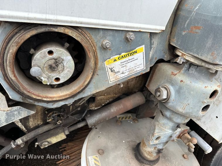 image for item LO9342 2001 Elgin Pellican series SE  sweeper