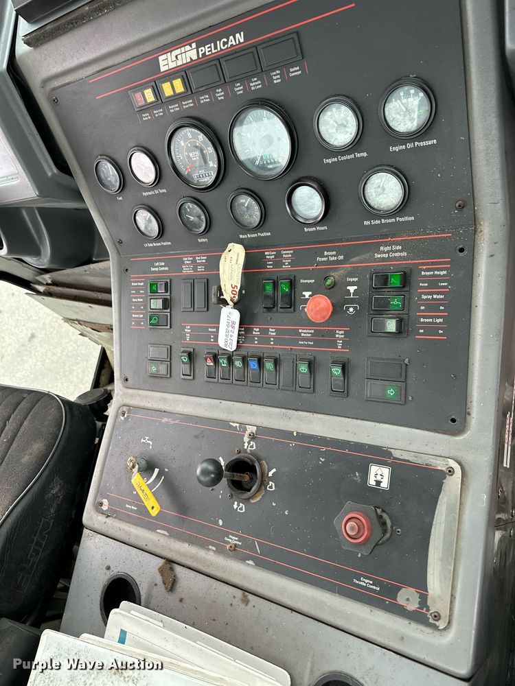 image for item LO9342 2001 Elgin Pellican series SE  sweeper