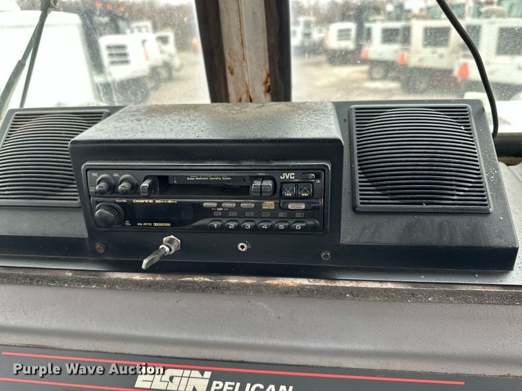 image for item LO9342 2001 Elgin Pellican series SE  sweeper